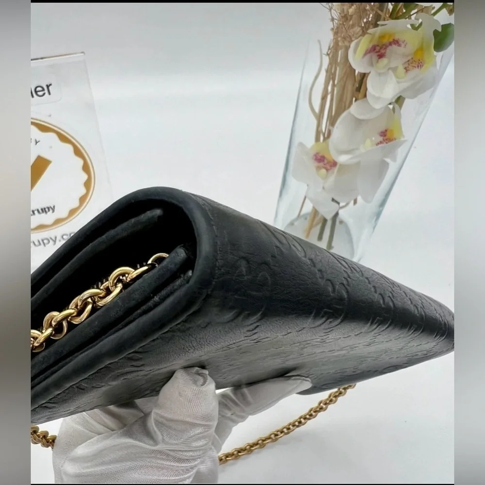 GUCCI. Wallet on chain black monogram - Picture 9 of 12